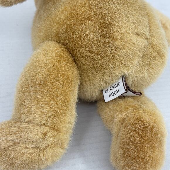Gund Disney Classic Winnie the Pooh Bear Plush Tan 13 Inch Stuffed Animal Toy - Picture 6 of 9